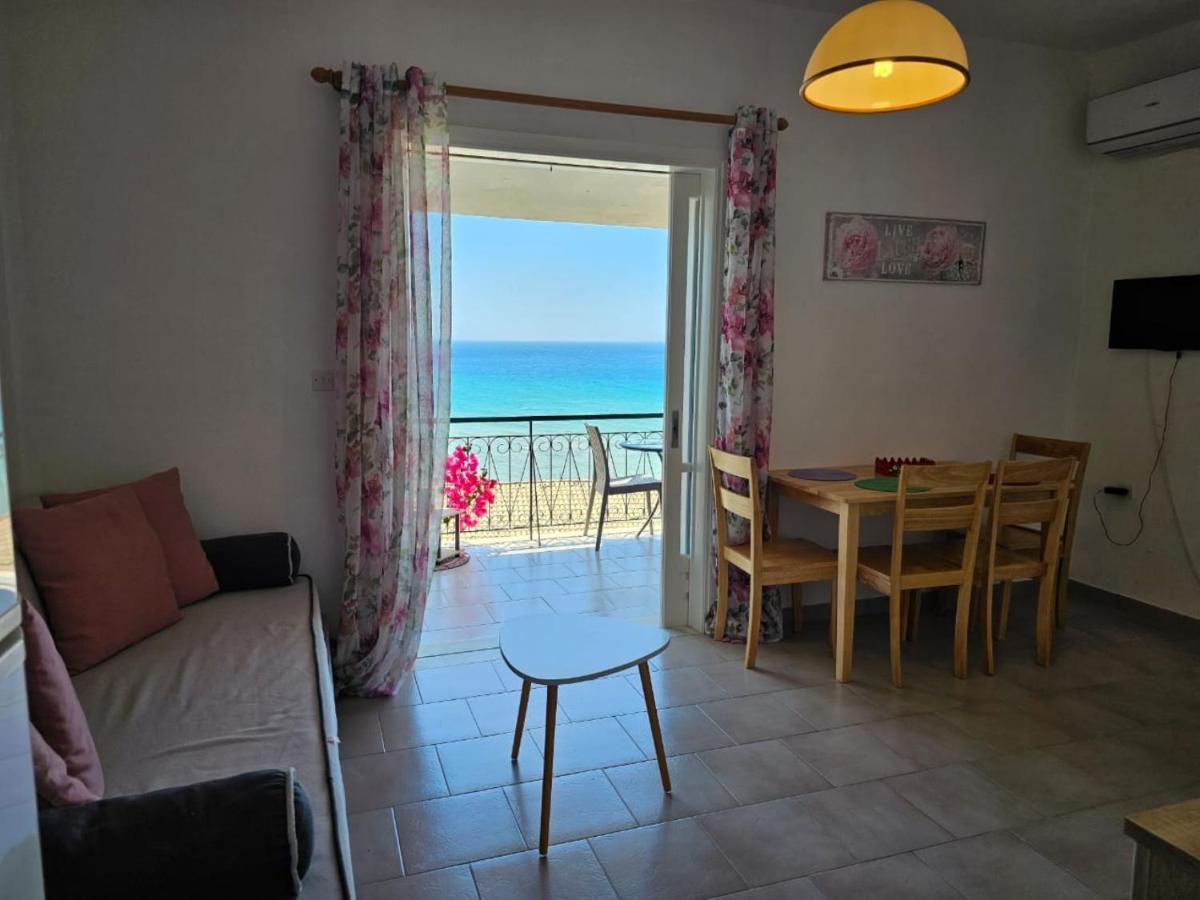 Corfu Glyfada Beach Apartments Glifada Esterno foto